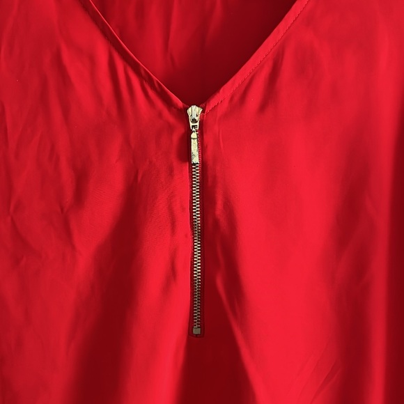 Express Red Short Sleeve with Gold Zipper - Picture 2 of 4